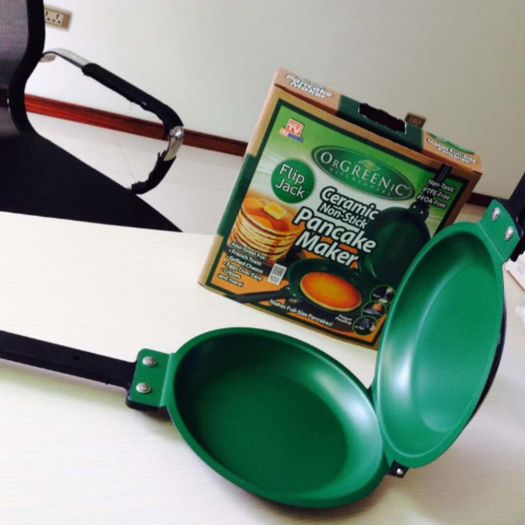 Sartén Doble Antiadherente Tortilla listas al instante.