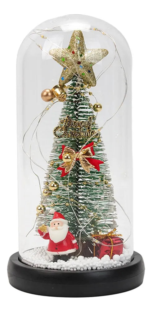 Árbol de Navidad con estrella en Cúpula